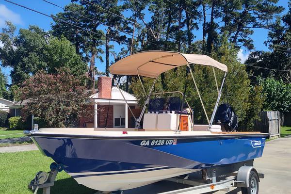 1984 Boston Whaler 18 Outrage