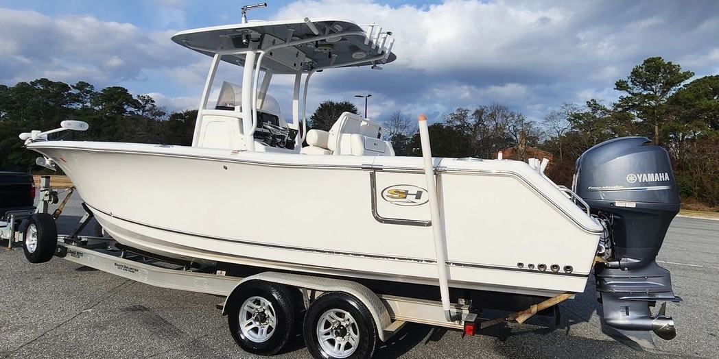 2015 Sea Hunt Gamefish 27