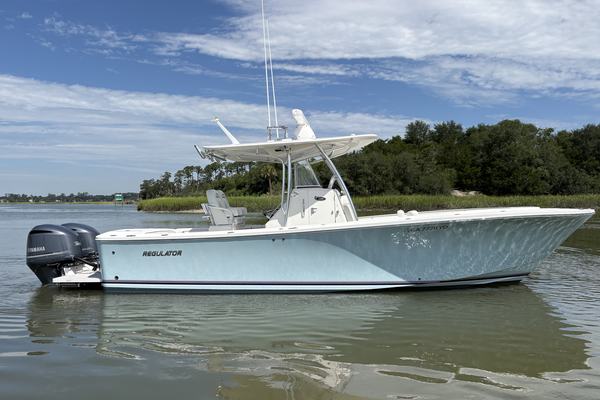 2016 Regulator 28 FS