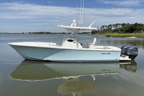 2016 Regulator 28 FS