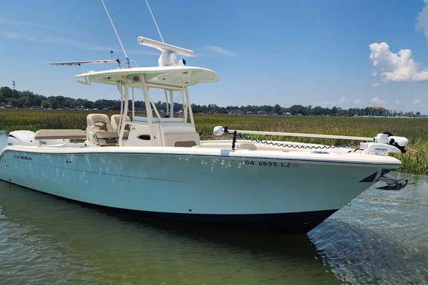 2017 Cobia 277 CC