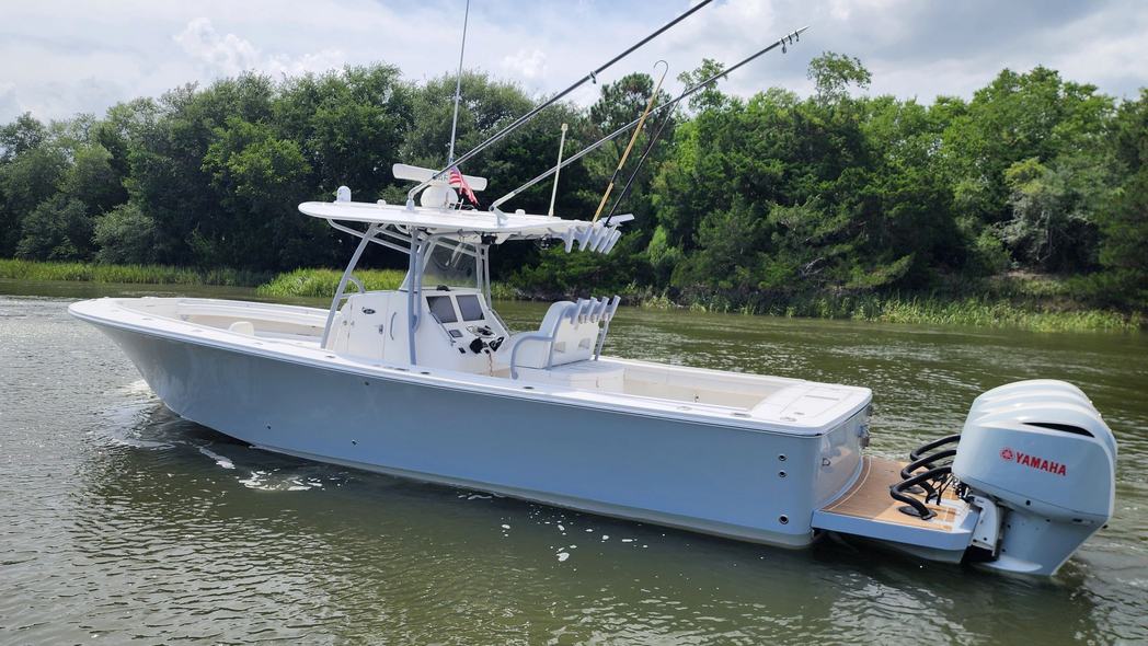 2017 Regulator 34