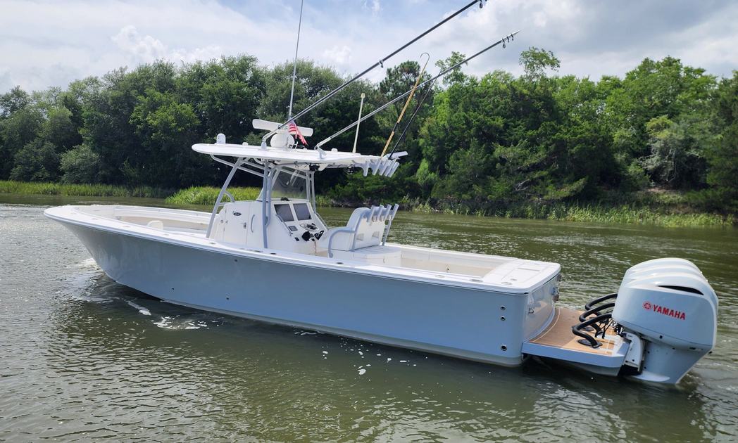 2017 Regulator 34
