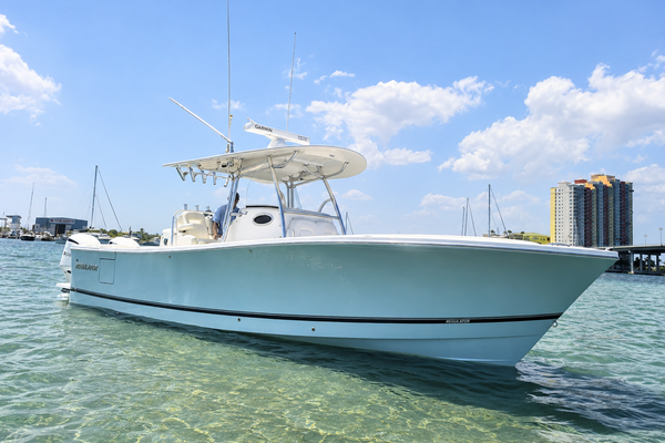 2018 Regulator 31FS